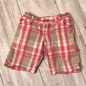 So Bermuda shorts. Size 7